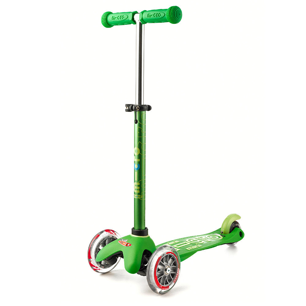 Micro Mini Deluxe Scooter